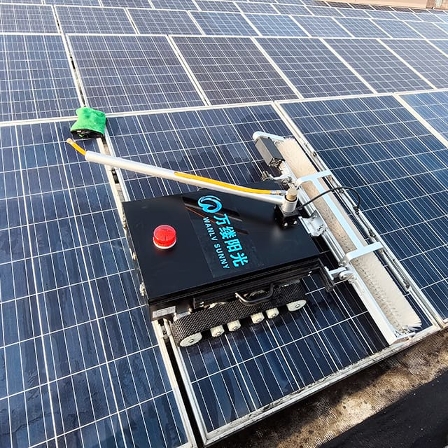 150 Meter Remote Control Solar Panel Cleaning Robot with Water Pipes and Pumps
