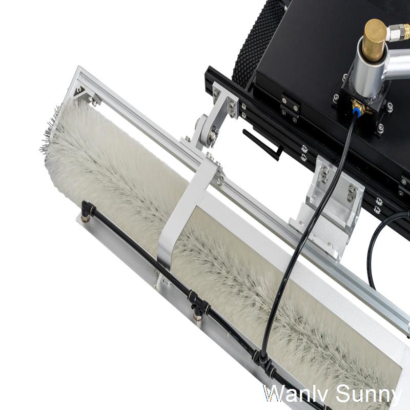 Customized Logo Electric Solar Panel Cleaning Robot with Tool Brush