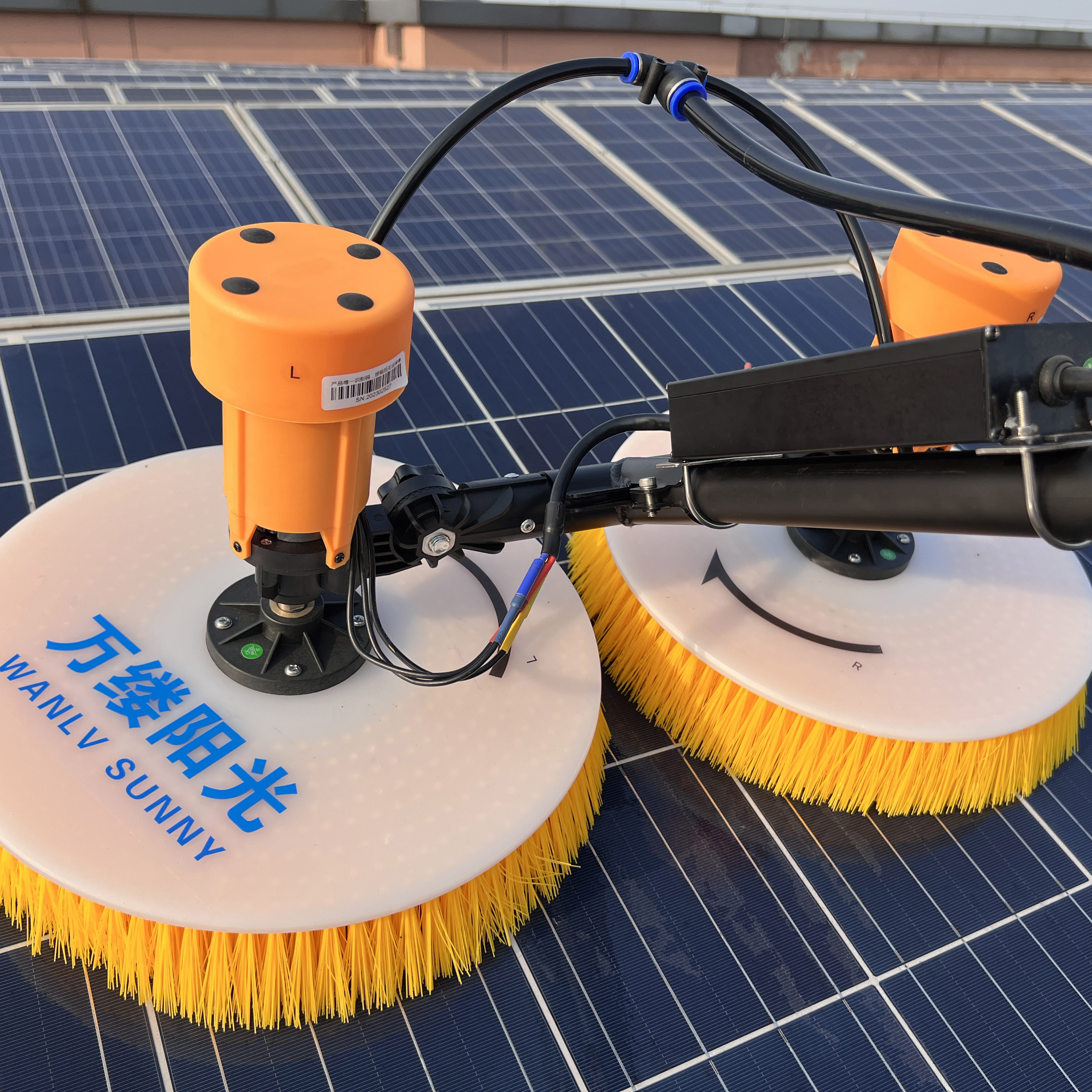 Handheld Electronic Efficient Double-Head Brush for Solar Panel Cleaning