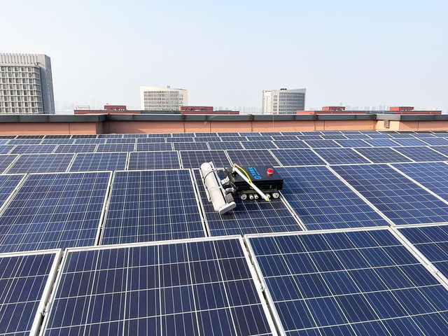 Cleaning Robot For Rooftop PV Models
