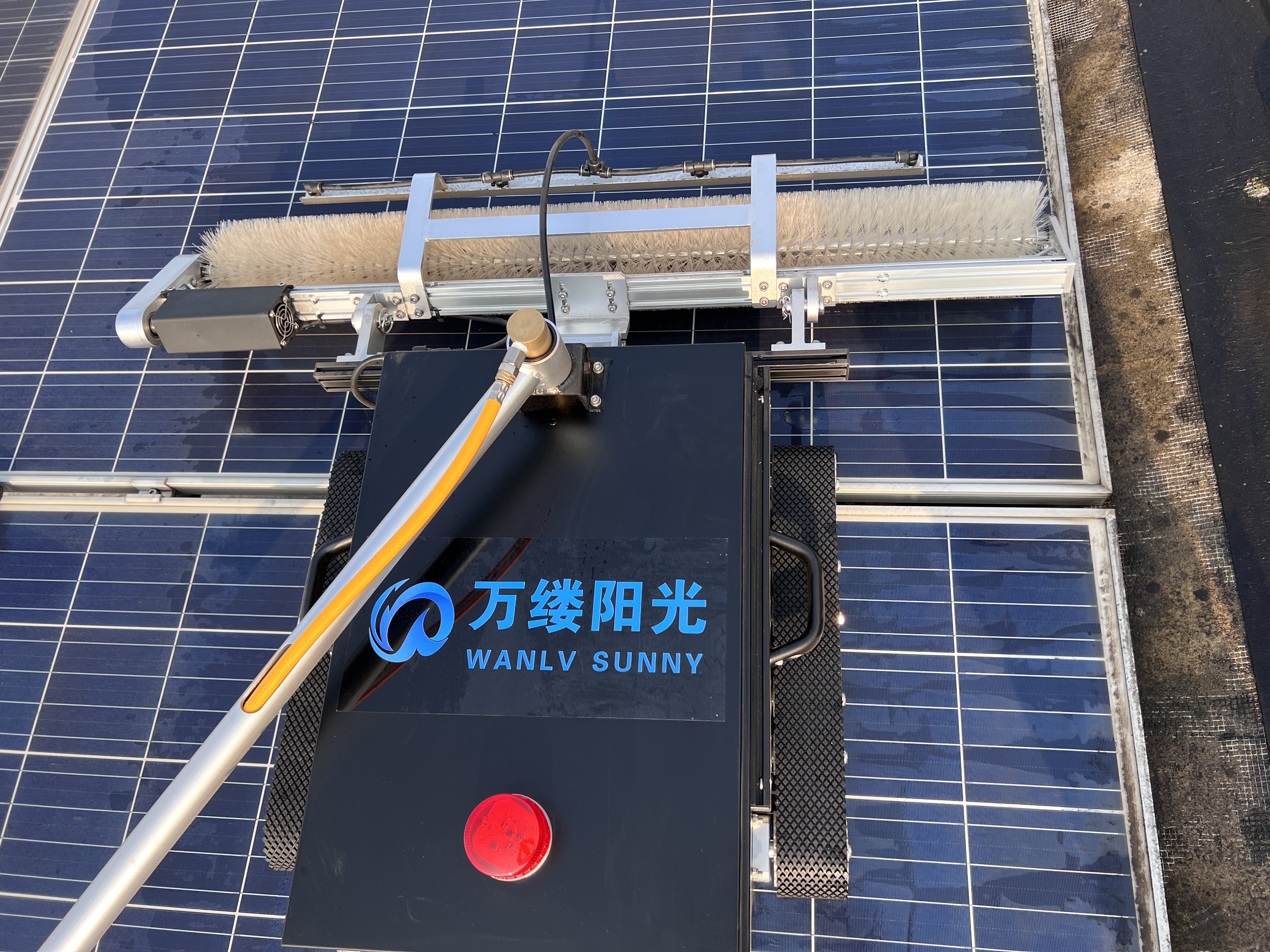 Smart Solar Panel Cleaning Robot Machine with Electric Cleaning Brush