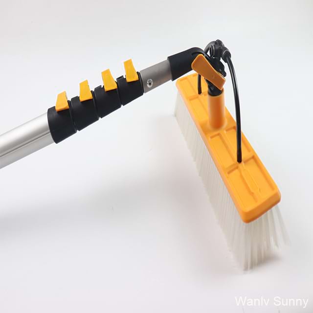 Photovoltaic Manual Water Spray Brush