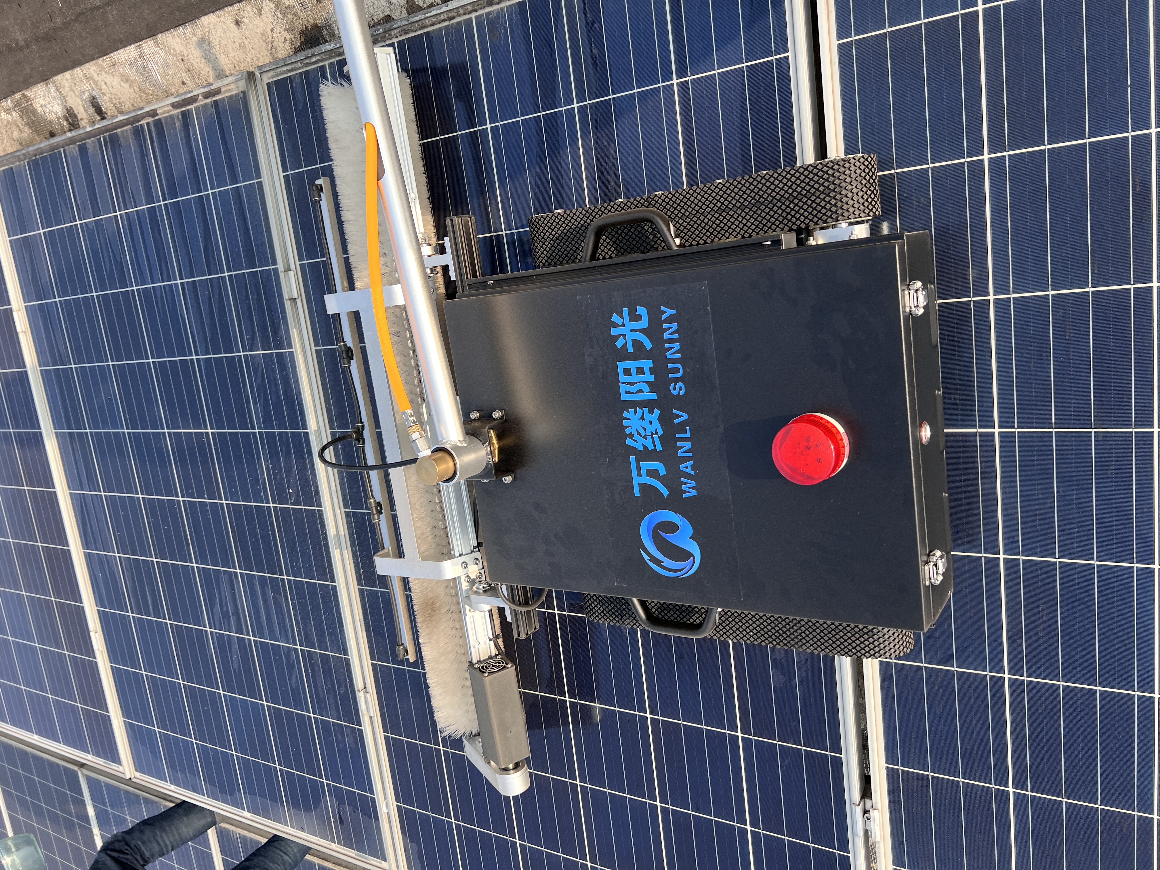 Smart Solar Panel Cleaning Robot Machine with Electric Cleaning Brush
