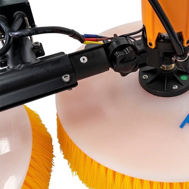 Dual Disc Multi-Purpose Fast Installation Electric Portable Solar Panel Cleaning Machine