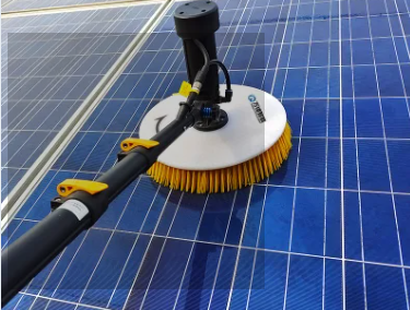  High-efficiency Single-head Rotating Brush for Solar Panel Cleaning