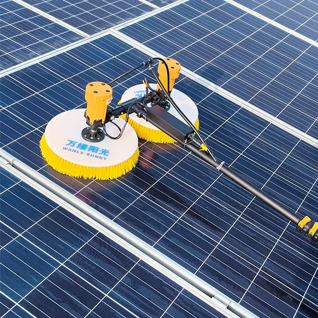 Manually Controlled Round Shape Solar Panel Cleaning Brush
