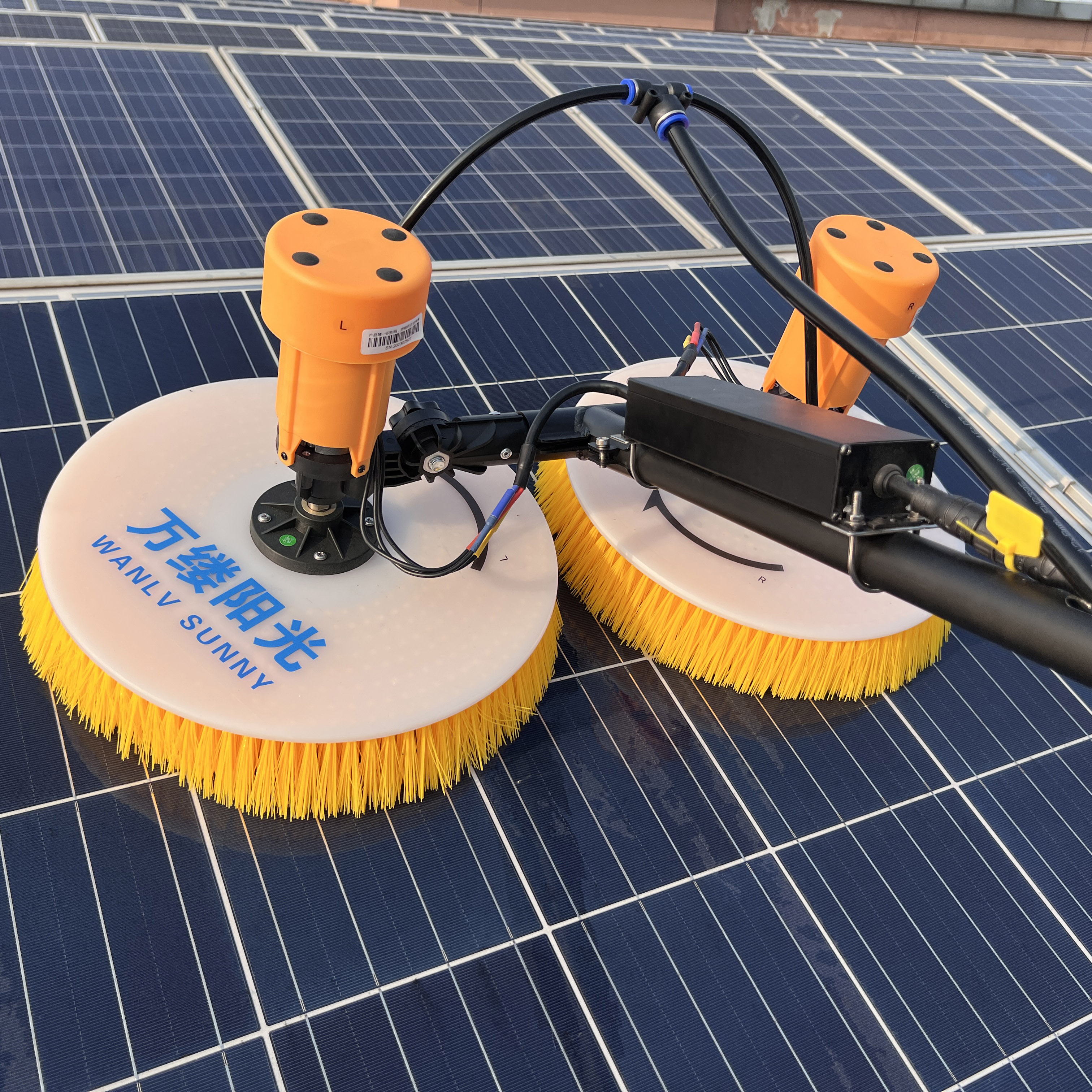 Brushless-Motor-Driven Solar Panel Cleaning Double Head Brush