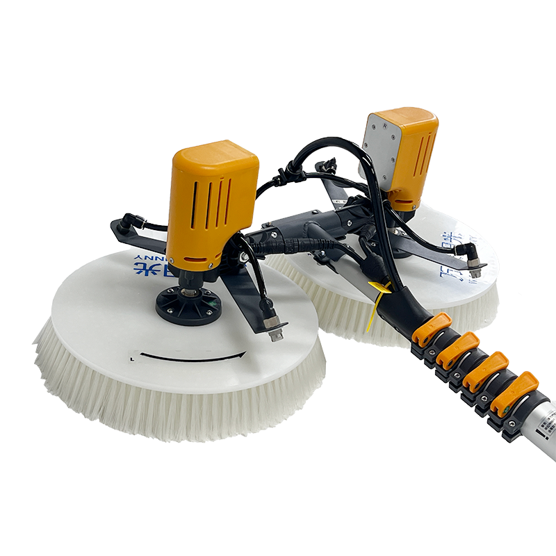 Efficient Solar Panel Cleaning with Advanced Brushes