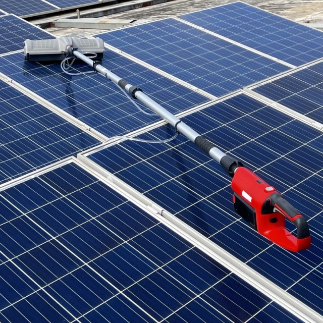 Multi-functional Solar Cleaning Brush - WLS-5X1: Efficient Nighttime Cleaning, Intelligent Escape, Lightweight Design