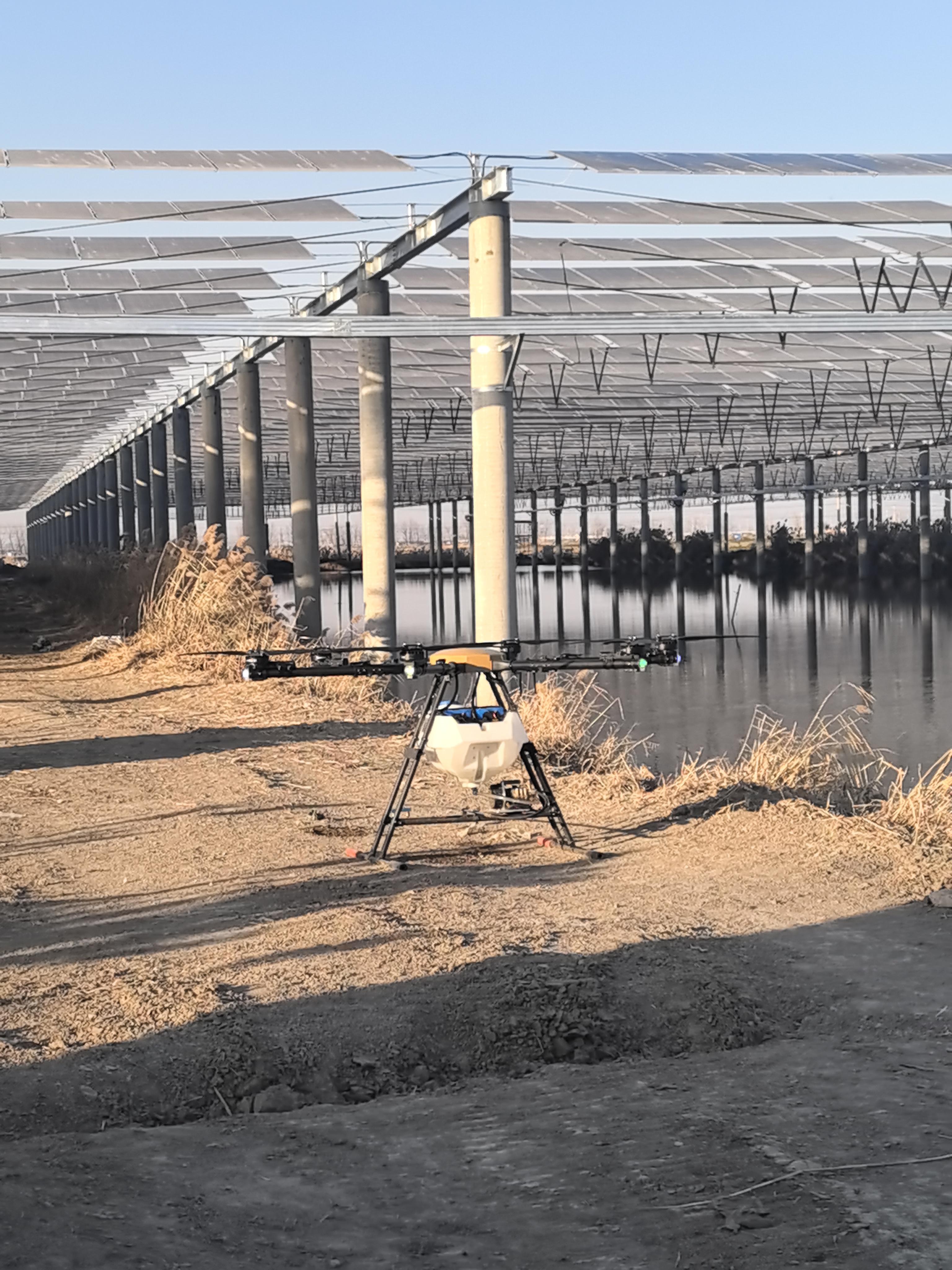 Drone photovoltaic panel cleaning machine